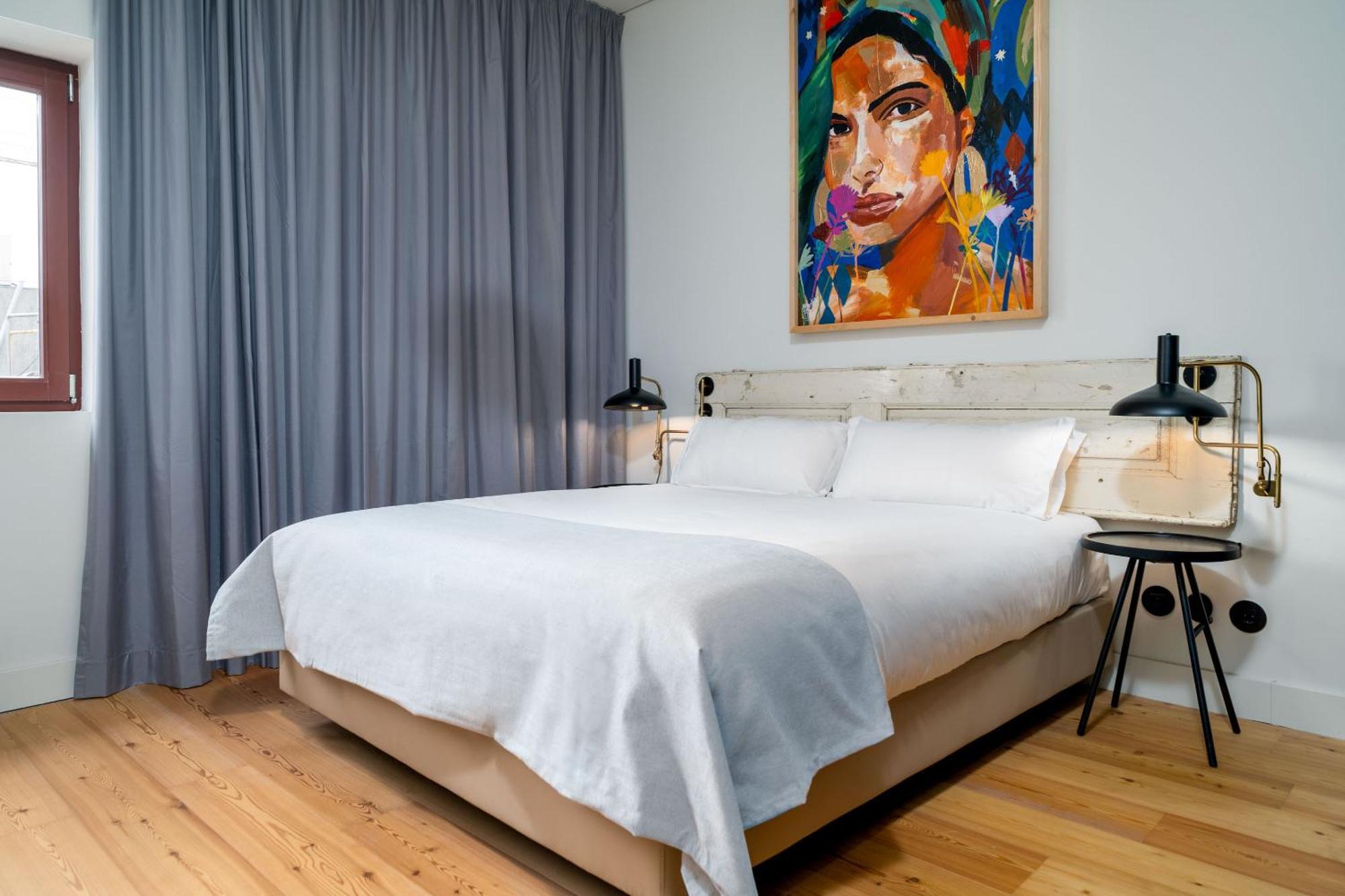 Limehome Porto Rua Das Oliveiras Rum bild